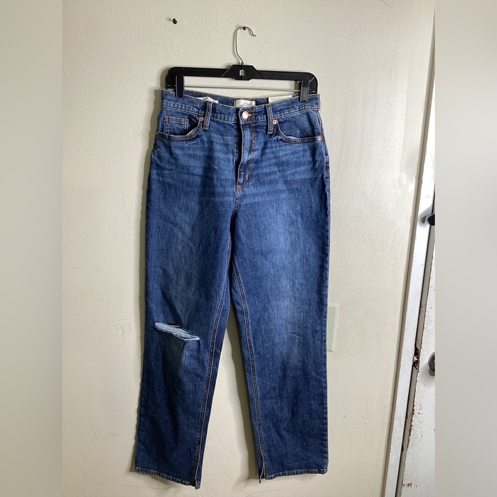 Universal Thread Women's Vintage Straight Slim Hip & Thigh Straight Leg Vintage